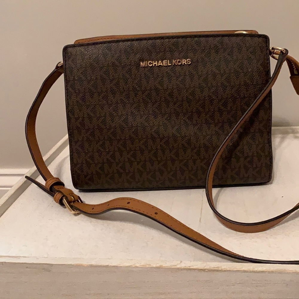 Michael Kors- small MK logo crossbody bag